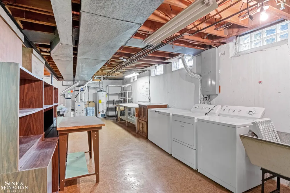 28444 Kirkside Lane Farmington Hills City, MI 48334