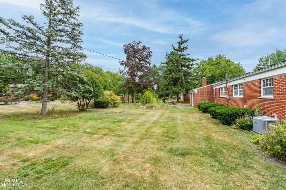 28444 Kirkside Lane Farmington Hills City, MI 48334