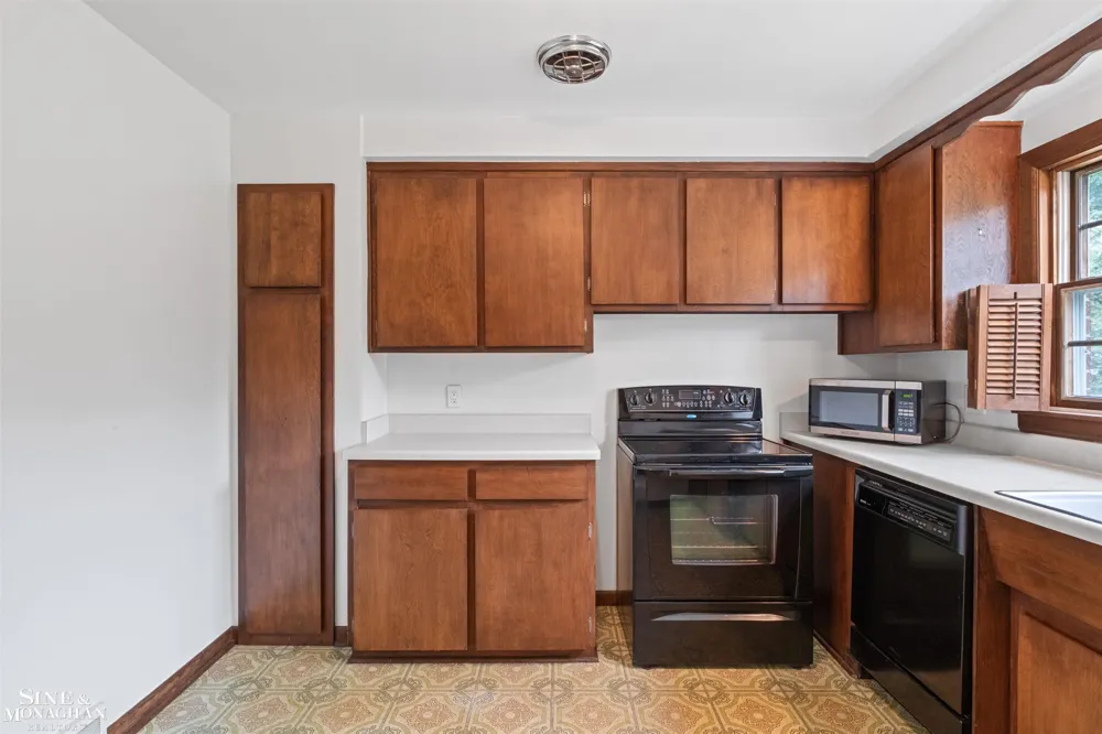 28444 Kirkside Lane Farmington Hills City, MI 48334