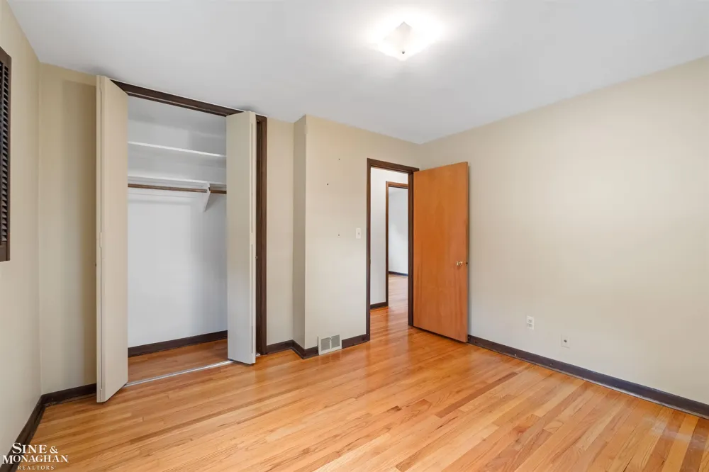 28444 Kirkside Lane Farmington Hills City, MI 48334