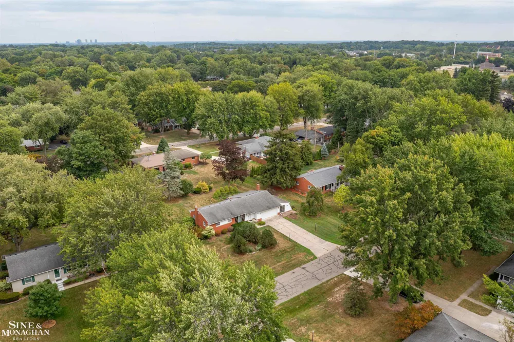 28444 Kirkside Lane Farmington Hills City, MI 48334