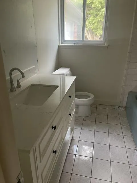 23484 Larkshire Street Farmington Hills City, MI 48336