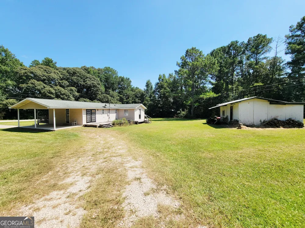 986 Johnson RD Hogansville, GA 30230