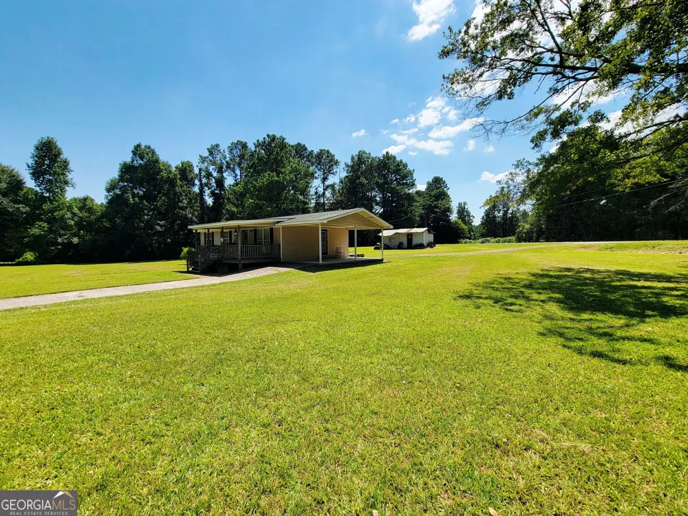 986 Johnson RD Hogansville, GA 30230