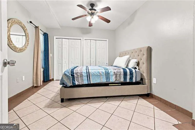 1603 Eagle DR Woodstock, GA 30189