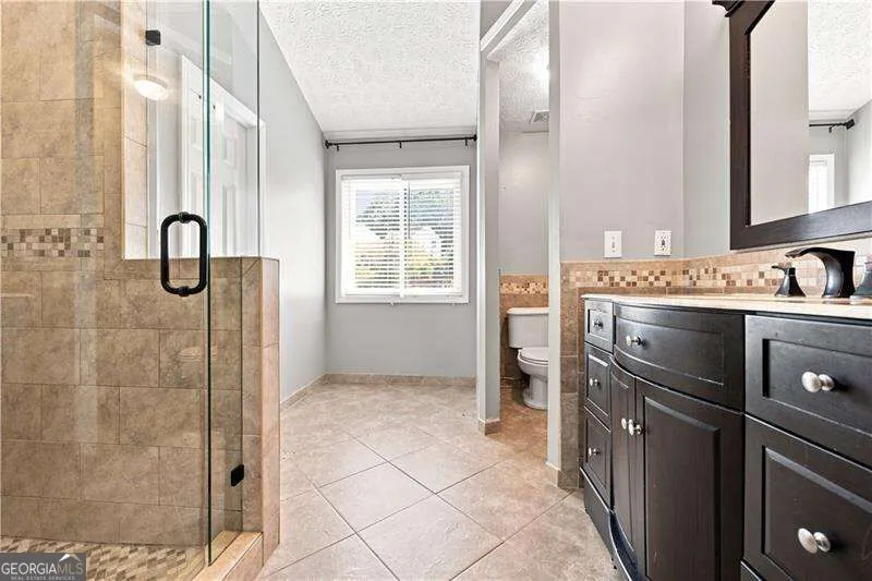 1603 Eagle DR Woodstock, GA 30189