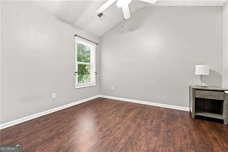 1603 Eagle DR Woodstock, GA 30189