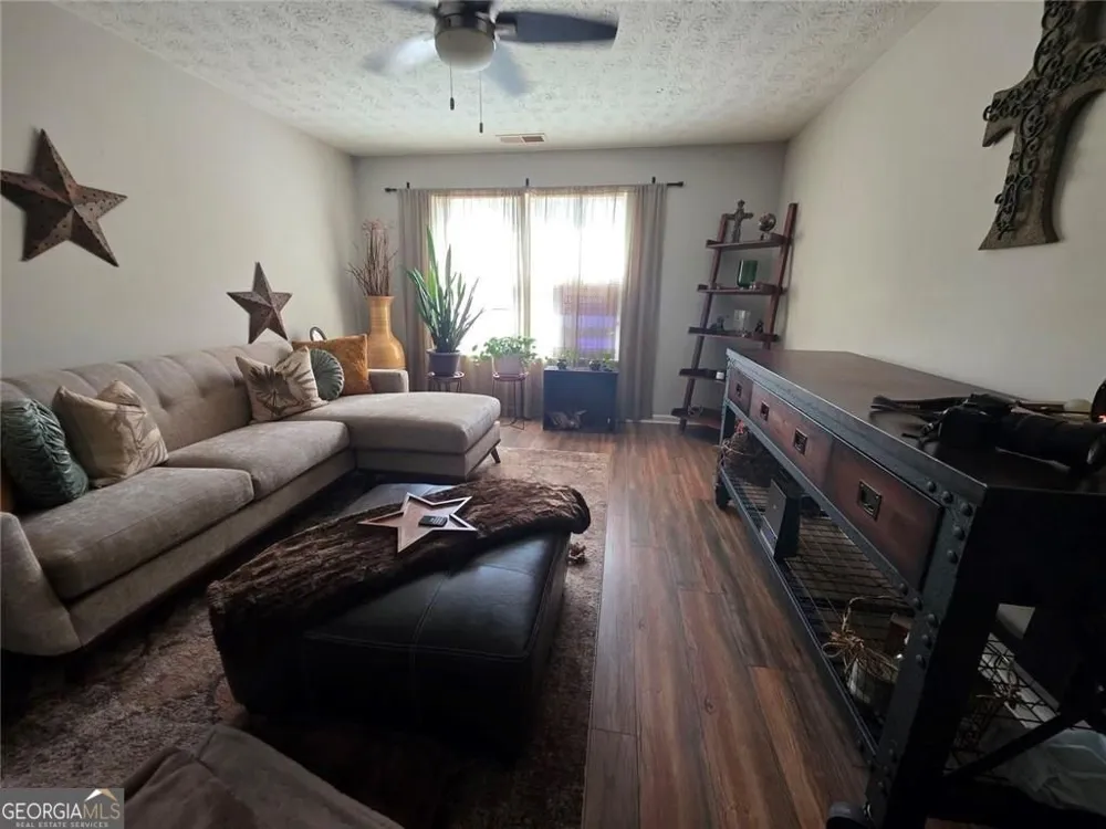6102 Fairington Ridge CIR Lithonia, GA 30038