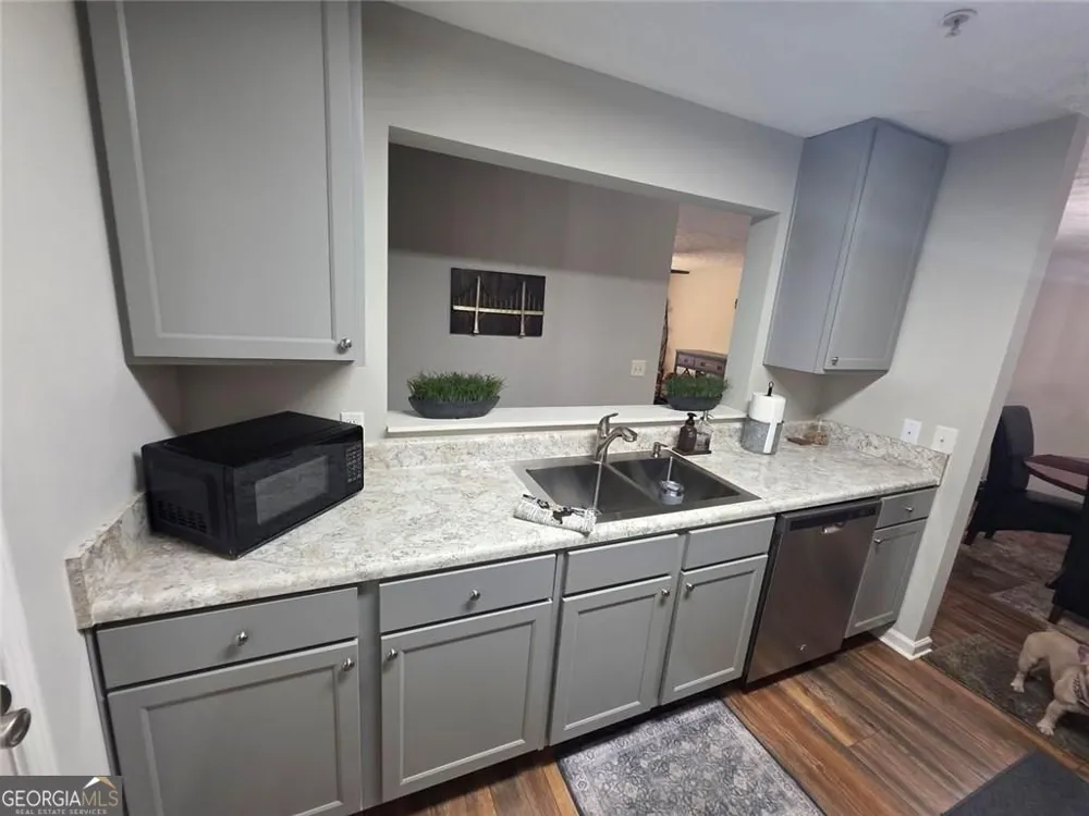 6102 Fairington Ridge CIR Lithonia, GA 30038