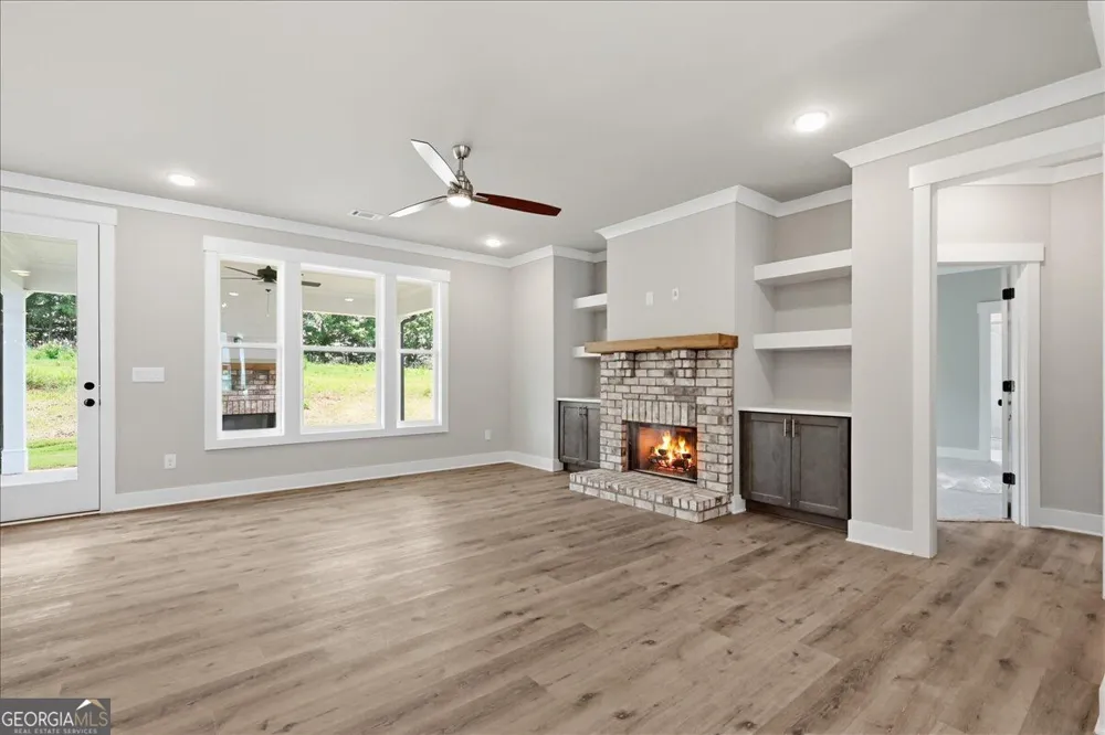 131 Maney DR Statham, GA 30666