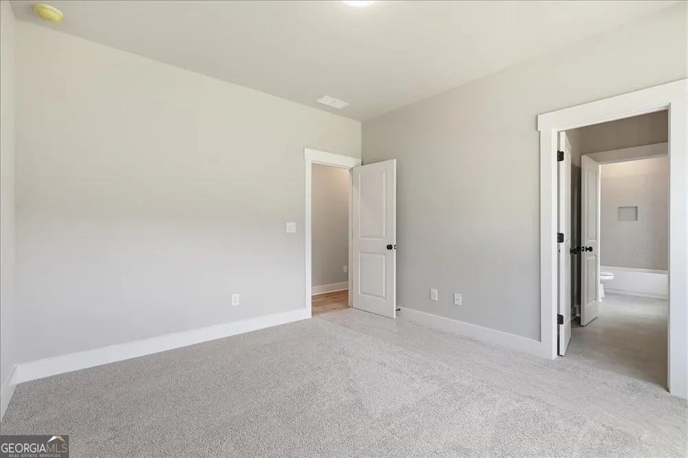 131 Maney DR Statham, GA 30666