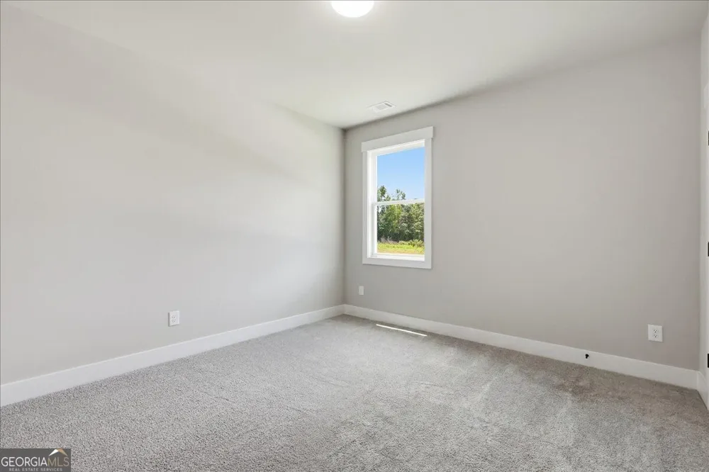 131 Maney DR Statham, GA 30666