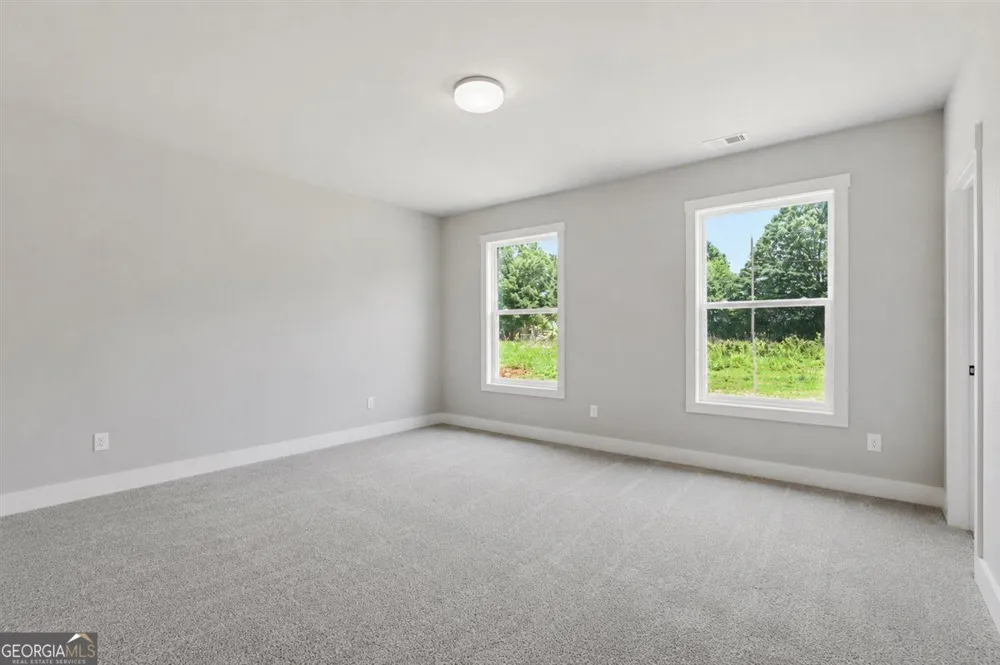 131 Maney DR Statham, GA 30666