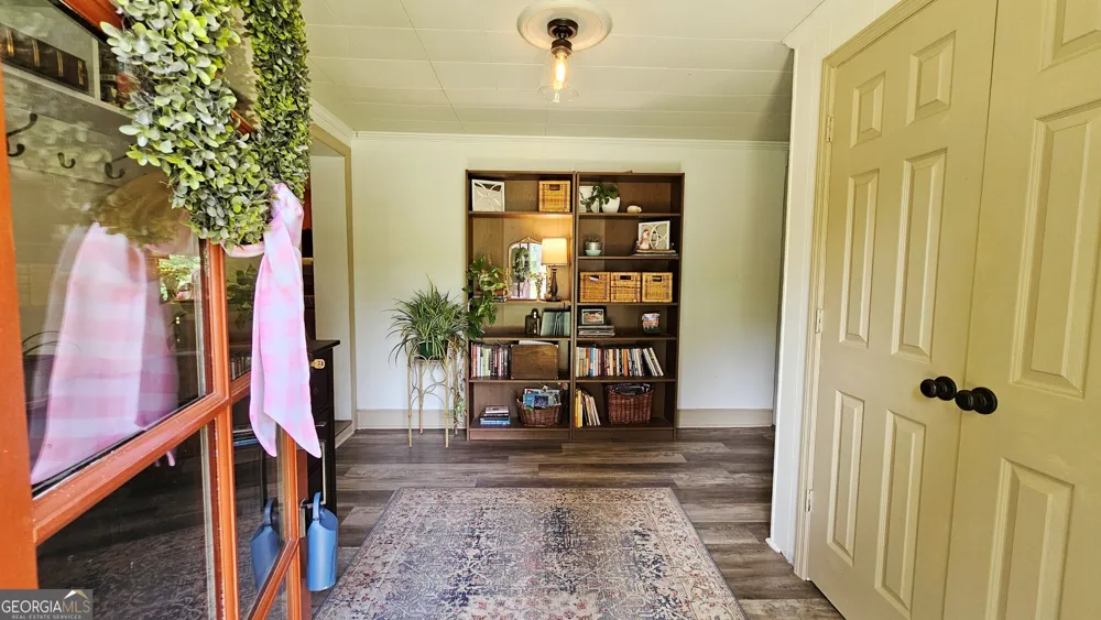 1581 Lost Mountain RD Powder Springs, GA 30127