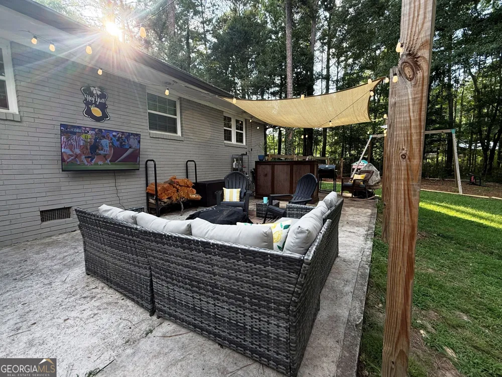 1581 Lost Mountain RD Powder Springs, GA 30127