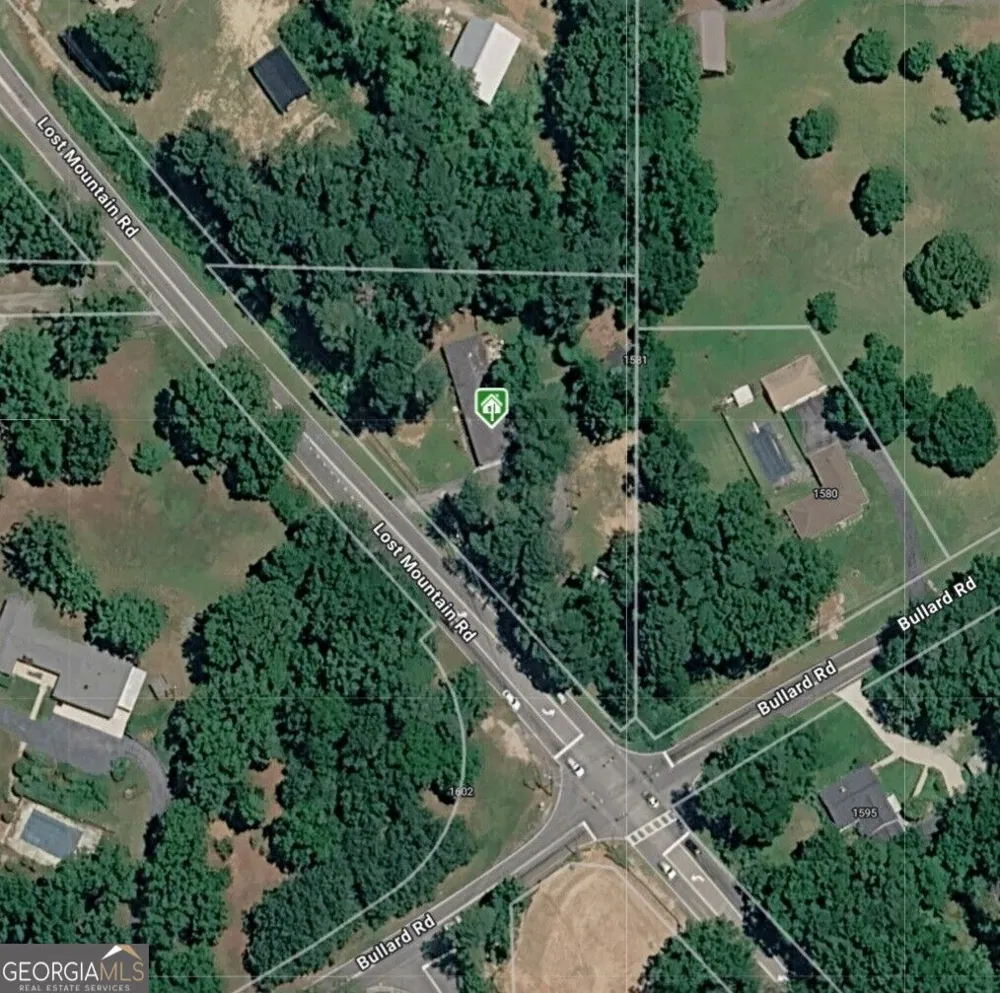 1581 Lost Mountain RD Powder Springs, GA 30127