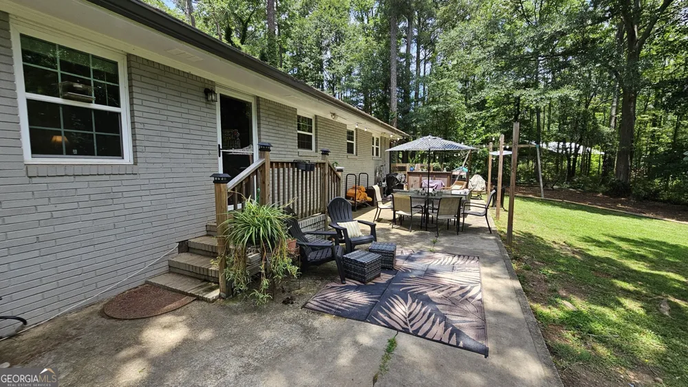 1581 Lost Mountain RD Powder Springs, GA 30127