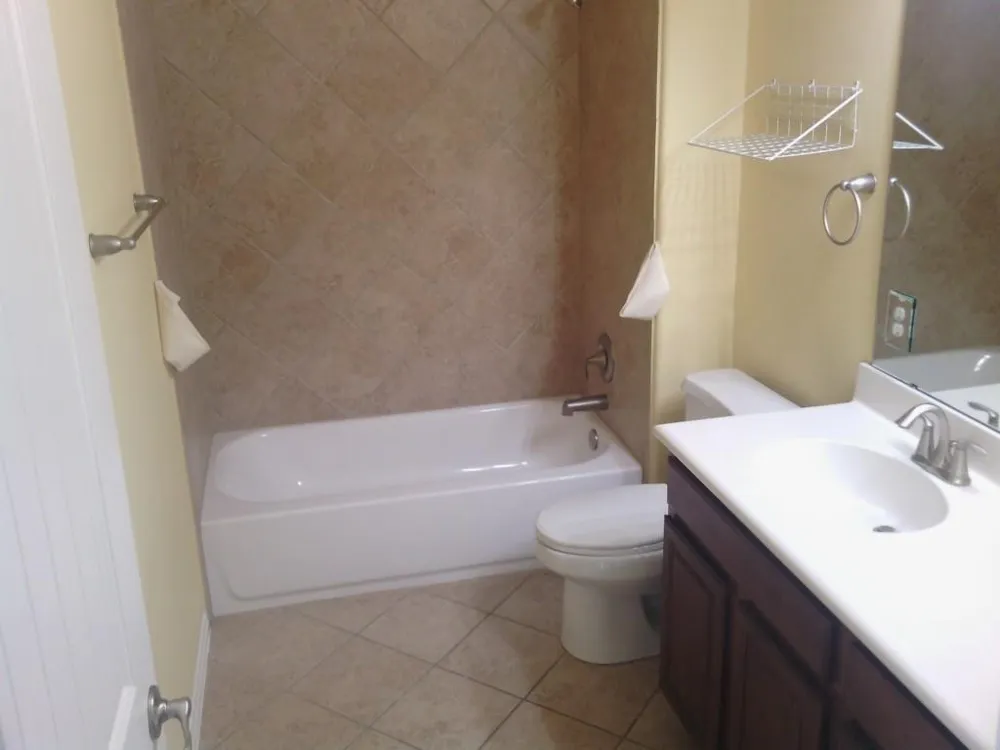 1921 Granite Springs Road #: Leander, TX 78641