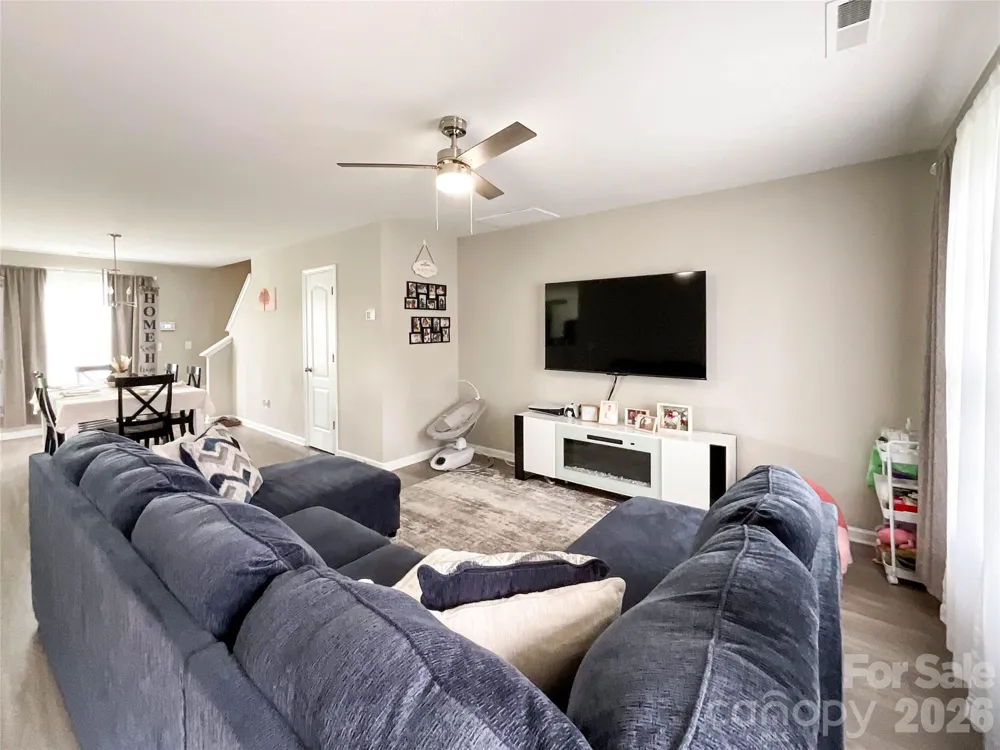 3005 Chatuge Court Charlotte, NC 28214