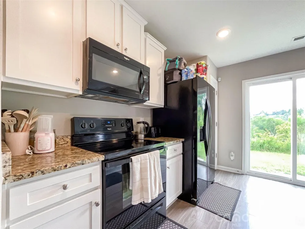 3005 Chatuge Court Charlotte, NC 28214