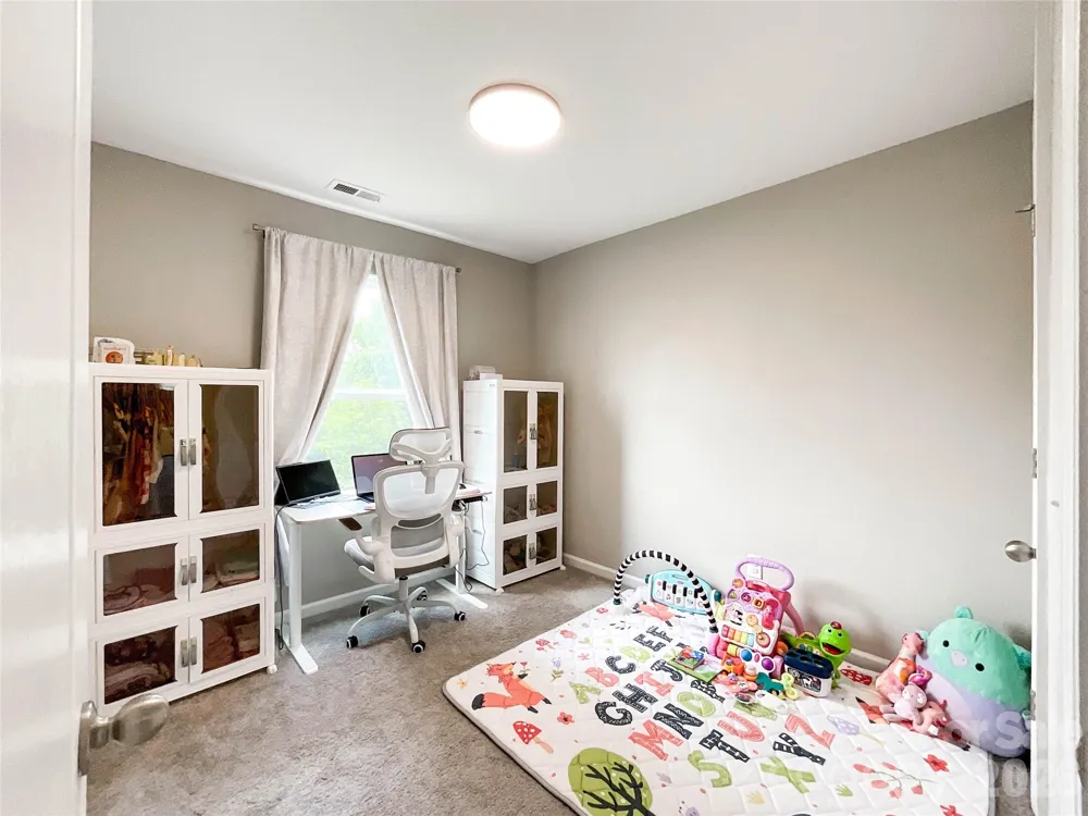 3005 Chatuge Court Charlotte, NC 28214
