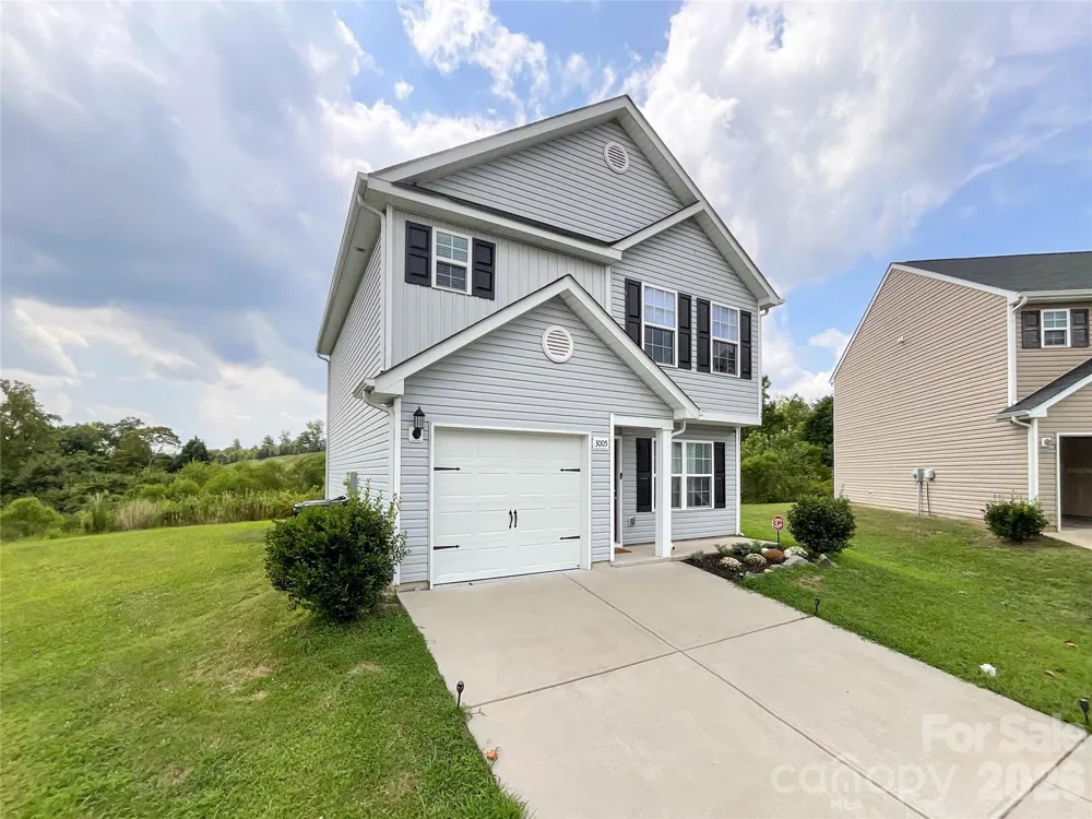3005 Chatuge Court Charlotte, NC 28214