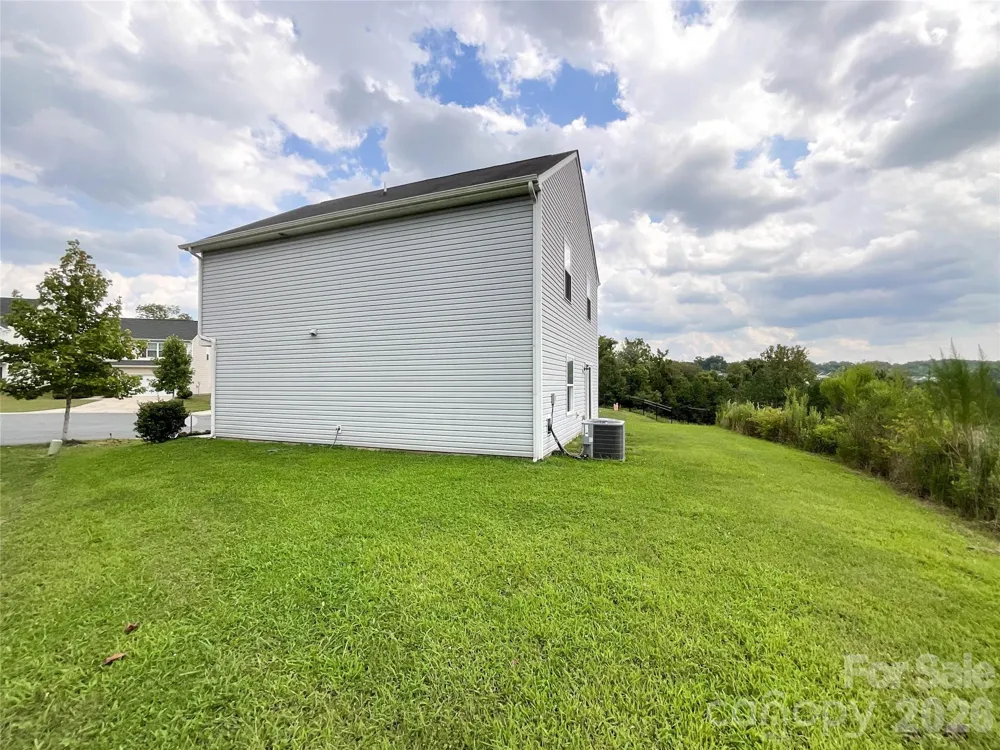 3005 Chatuge Court Charlotte, NC 28214