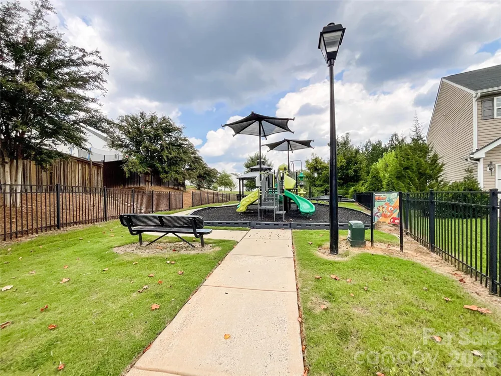 3005 Chatuge Court Charlotte, NC 28214