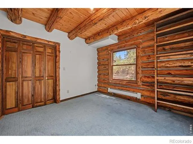 788 Pioneer Road Lyons, CO 80540