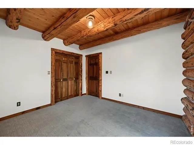 788 Pioneer Road Lyons, CO 80540