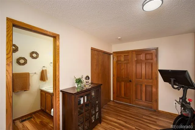 3147 E Long Circle Littleton, CO 80122