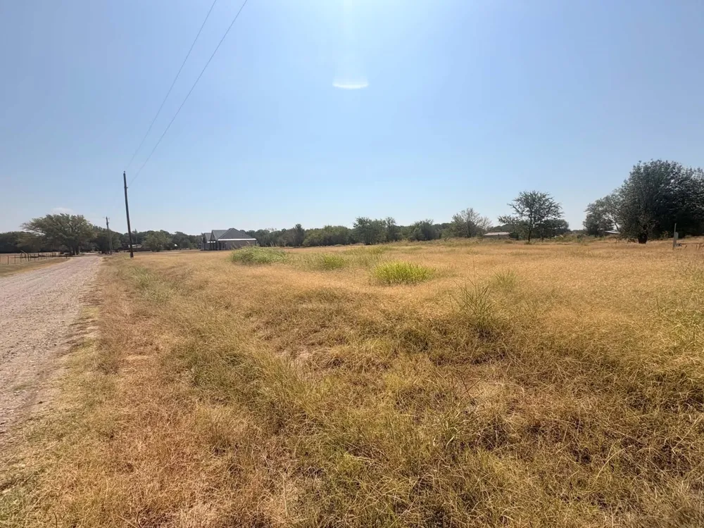 706 County Road 2505 Bonham, TX 75418