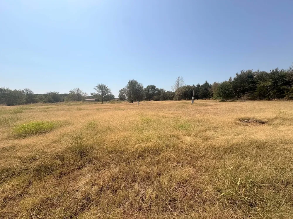 706 County Road 2505 Bonham, TX 75418