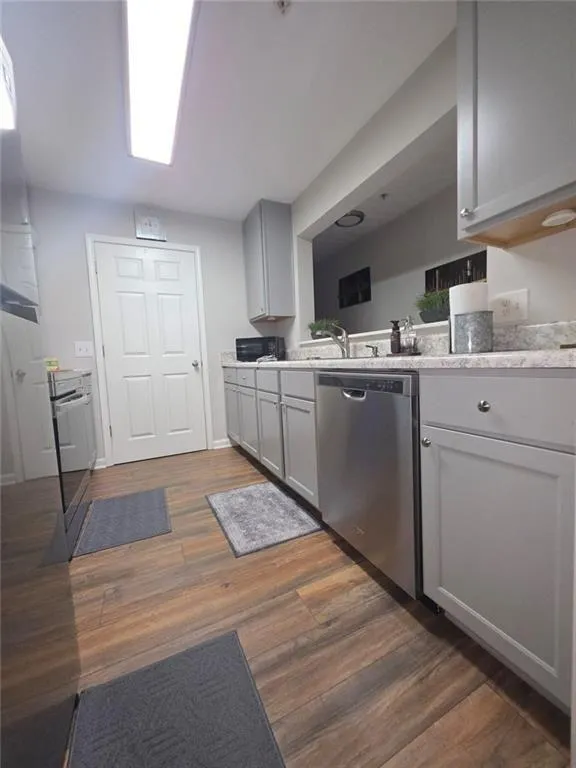 6102 Fairington Ridge Circle Lithonia, GA 30038