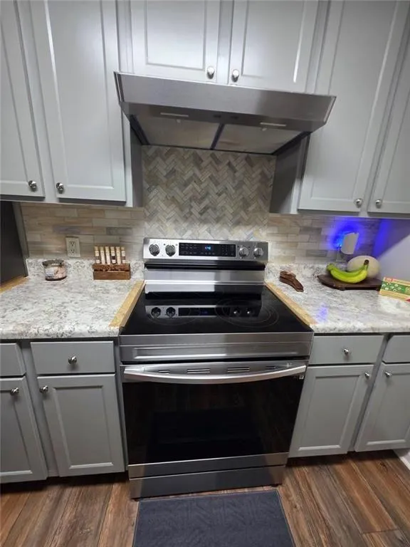 6102 Fairington Ridge Circle Lithonia, GA 30038