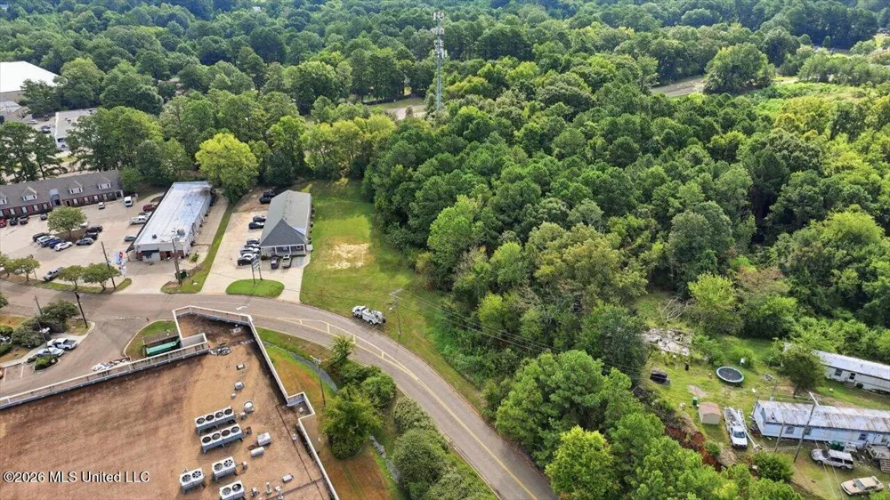 Plaza Drive Flowood, MS 39232