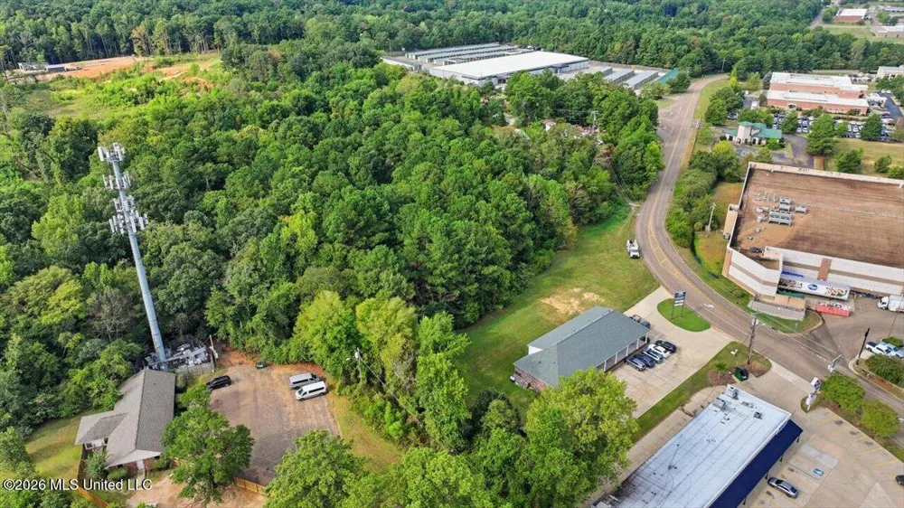Plaza Drive Flowood, MS 39232