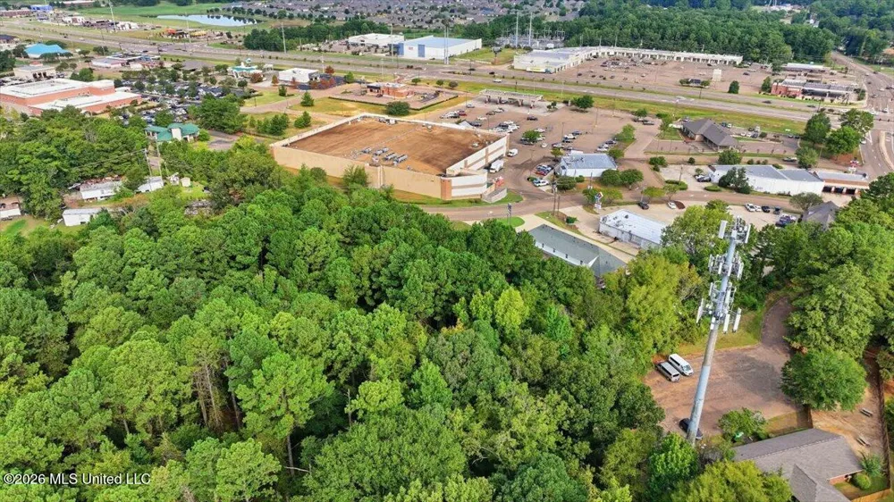 Plaza Drive Flowood, MS 39232