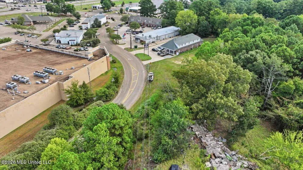 Plaza Drive Flowood, MS 39232