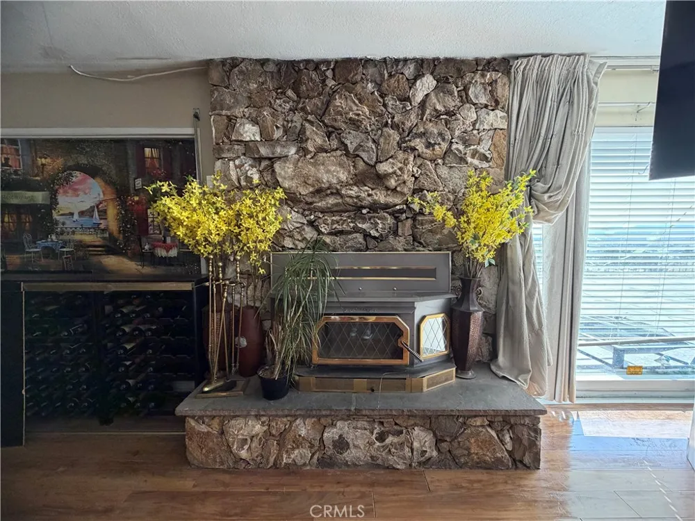 30 Hilltop Terrace Barstow, CA 92311