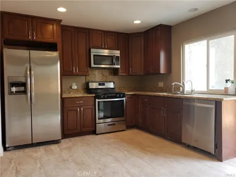 84 Briarwood
