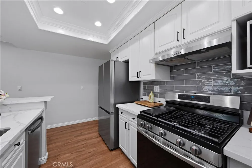 3131 Laurel Avenue #9 Fullerton, CA 92835