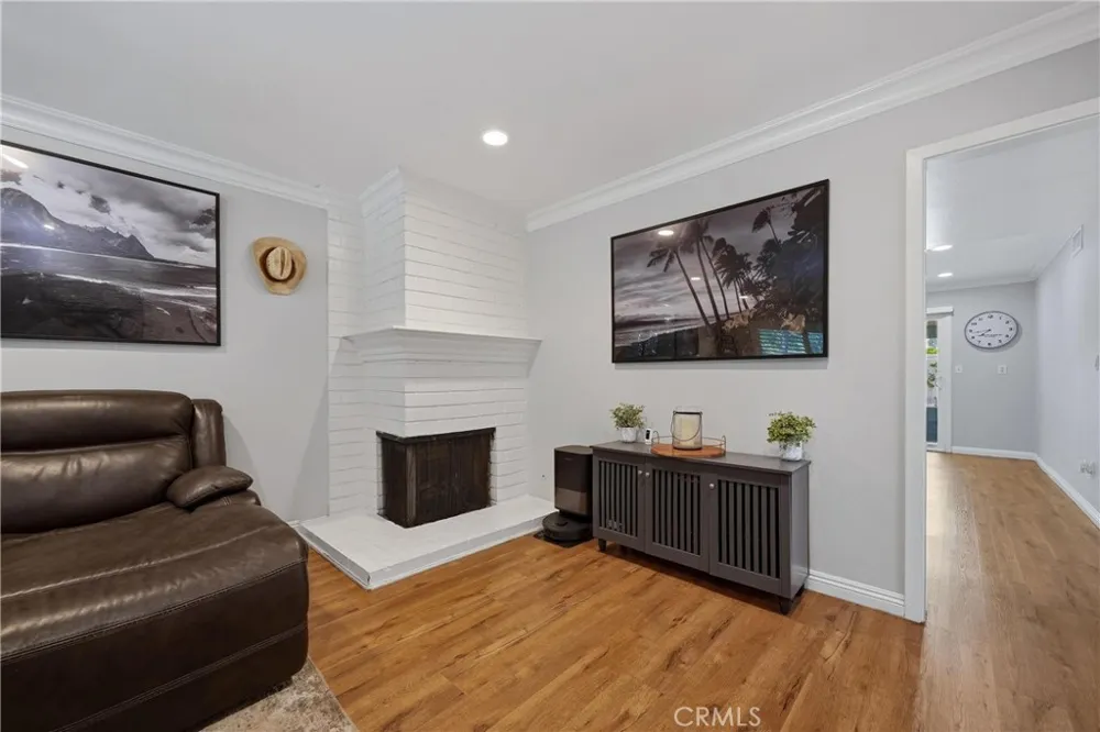 3131 Laurel Avenue #9 Fullerton, CA 92835
