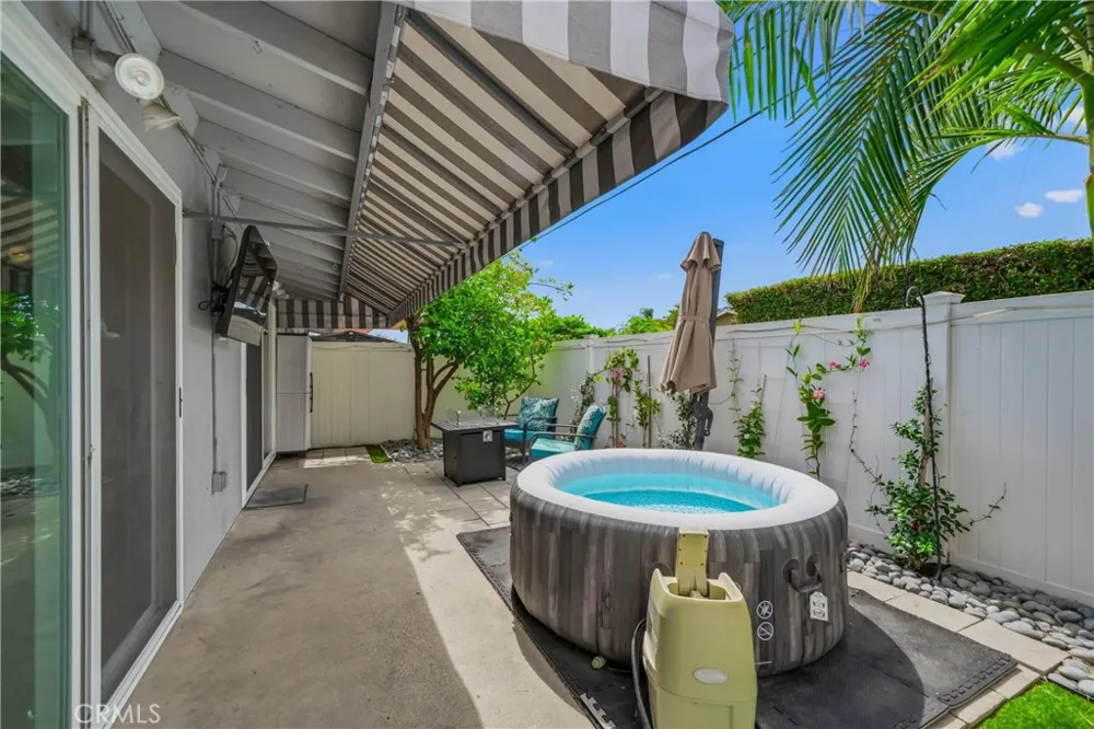 3131 Laurel Avenue #9 Fullerton, CA 92835