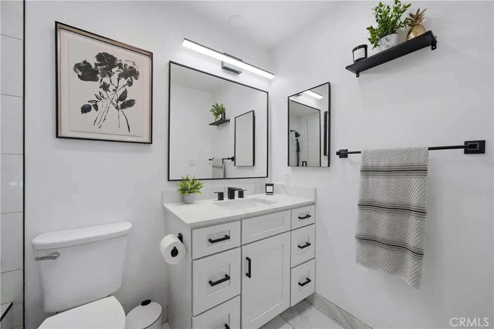 3131 Laurel Avenue #9 Fullerton, CA 92835