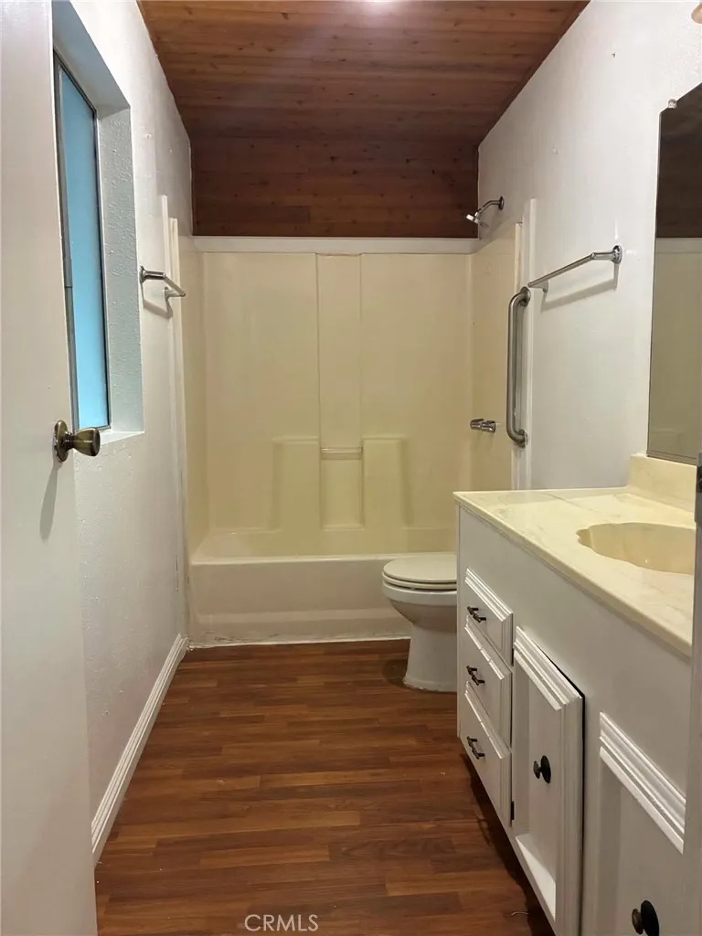 10499 Edgewater Kelseyville, CA 95451