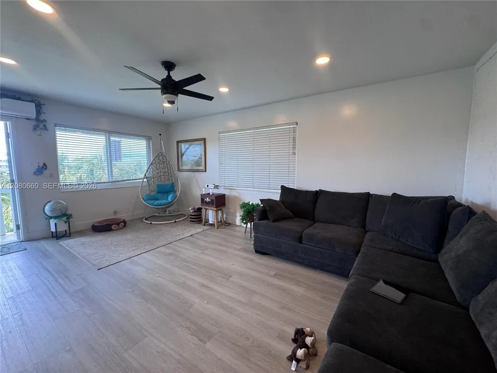 455 Golden Isles Dr #310 Hallandale Beach, FL 33009