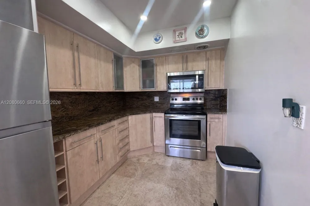 455 Golden Isles Dr #310 Hallandale Beach, FL 33009