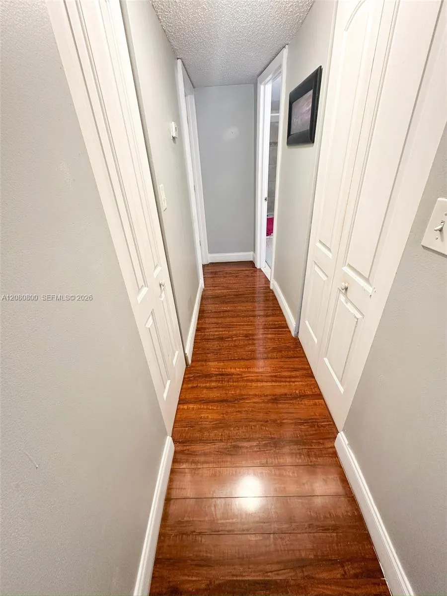 2860 Somerset Dr #400K Lauderdale Lakes, FL 33311