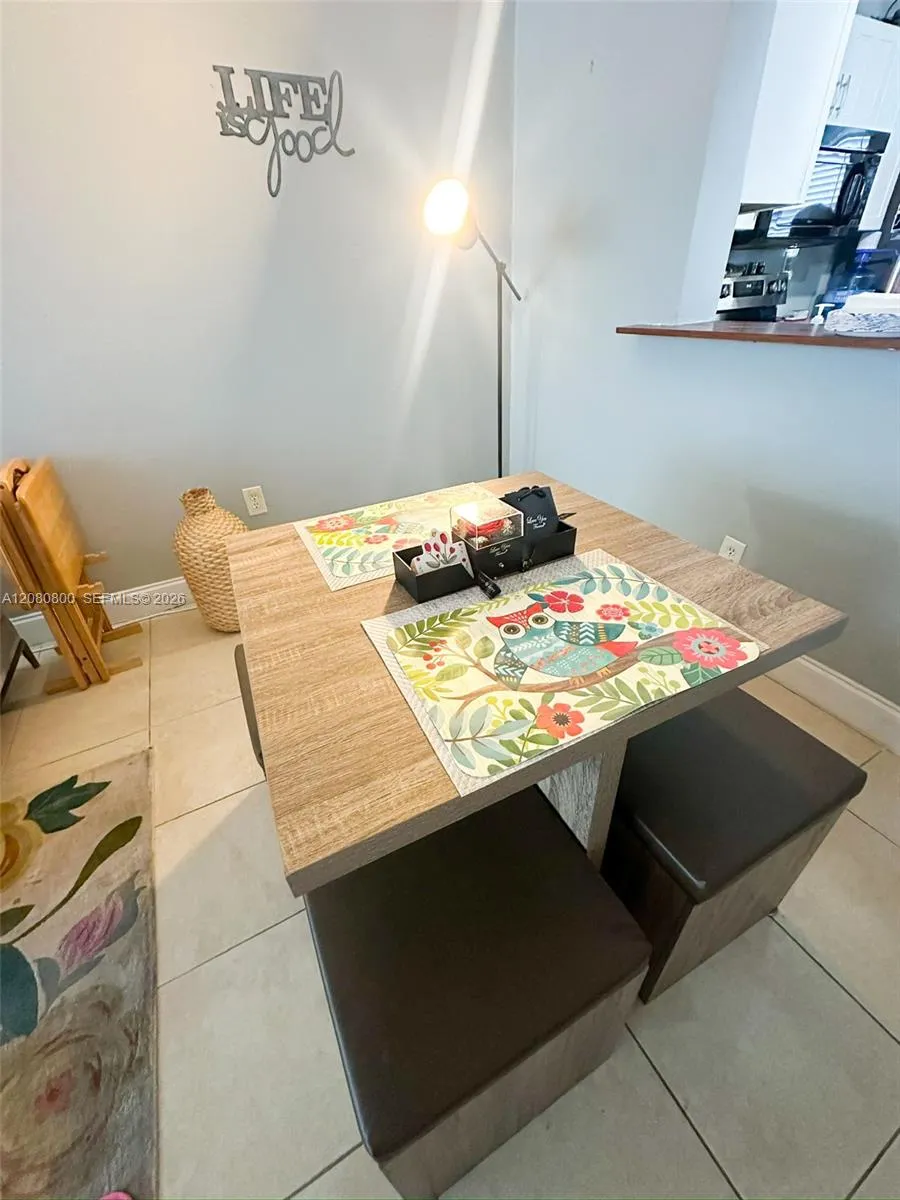 2860 Somerset Dr #400K Lauderdale Lakes, FL 33311